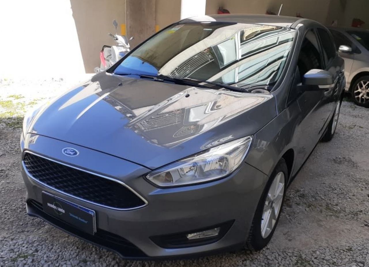 Ford Focus Usado Financiado en Buenos Aires, deRuedas