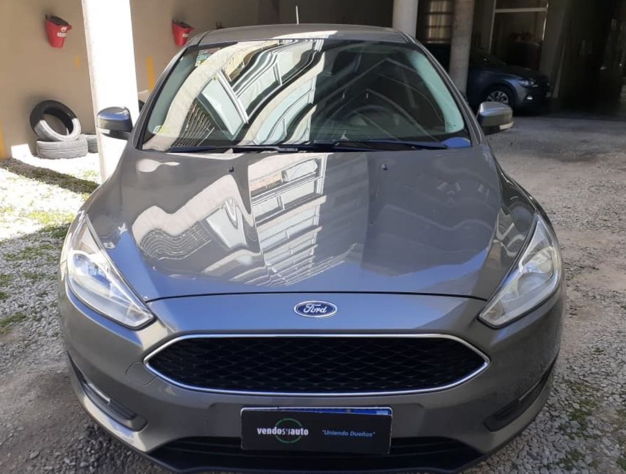 Ford Focus Usado Financiado en Buenos Aires, deRuedas