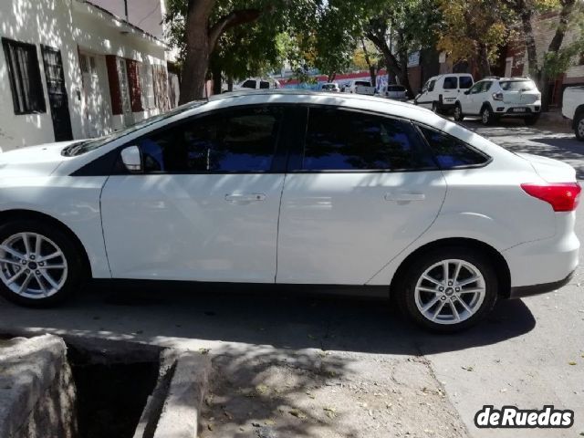 Ford Focus Usado en Mendoza, deRuedas