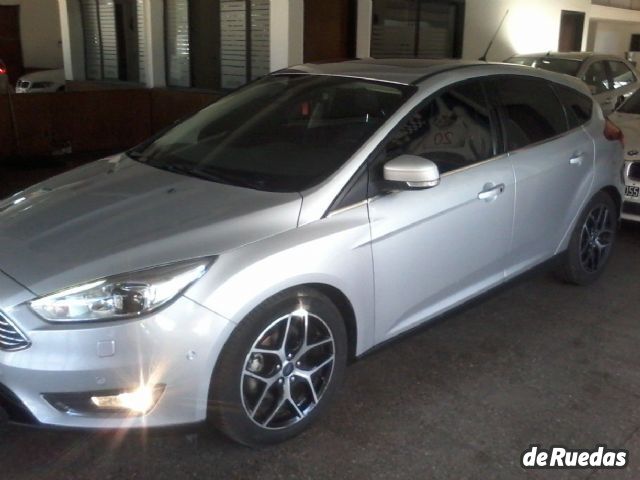 Ford Focus Usado en Mendoza, deRuedas