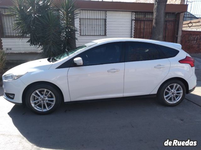 Ford Focus Usado en Mendoza, deRuedas