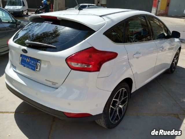 Ford Focus Usado en Mendoza, deRuedas