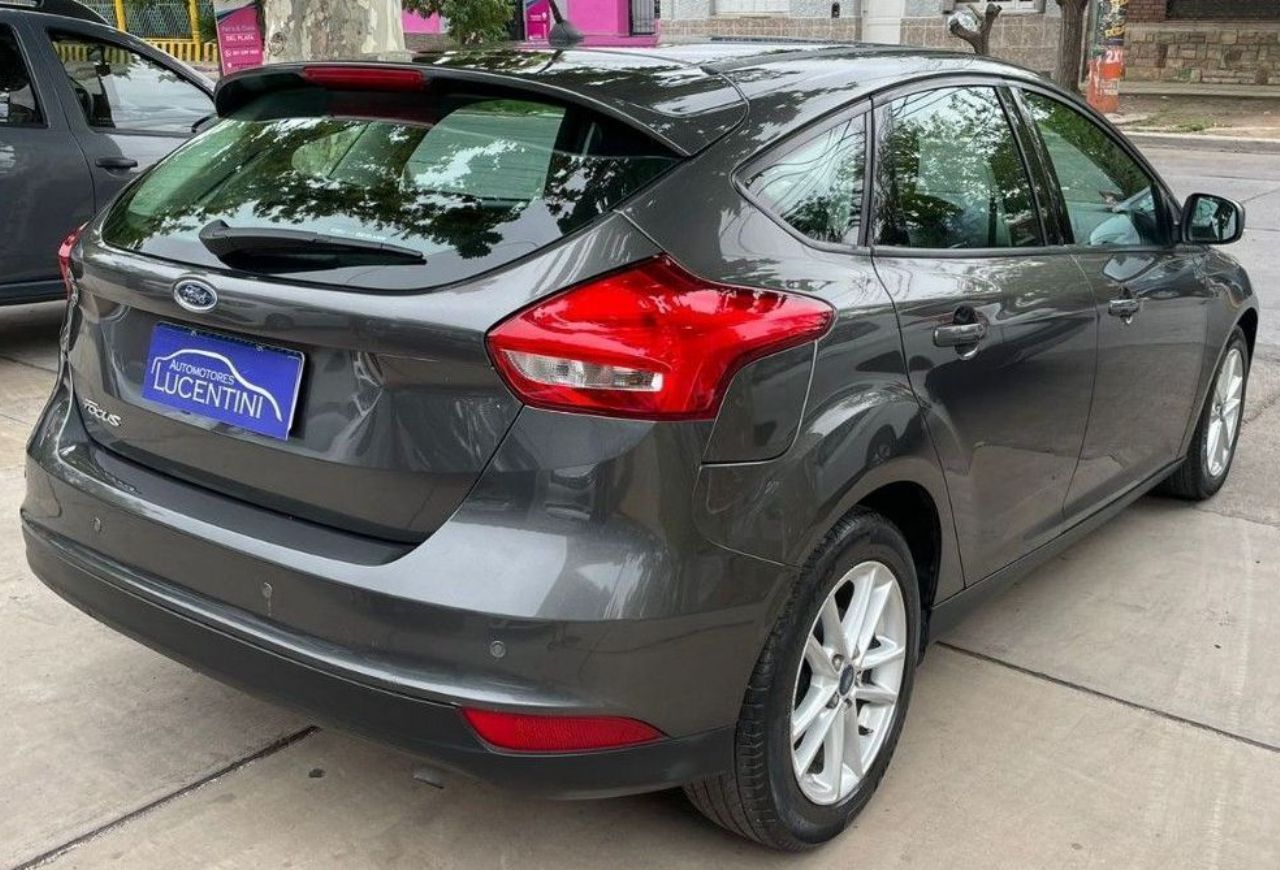 Ford Focus Usado en Mendoza, deRuedas