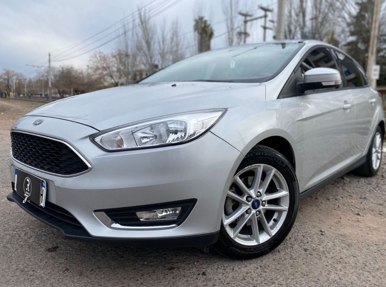 Ford Focus Usado en Mendoza, deRuedas