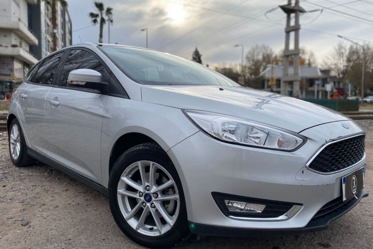 Ford Focus Usado en Mendoza, deRuedas