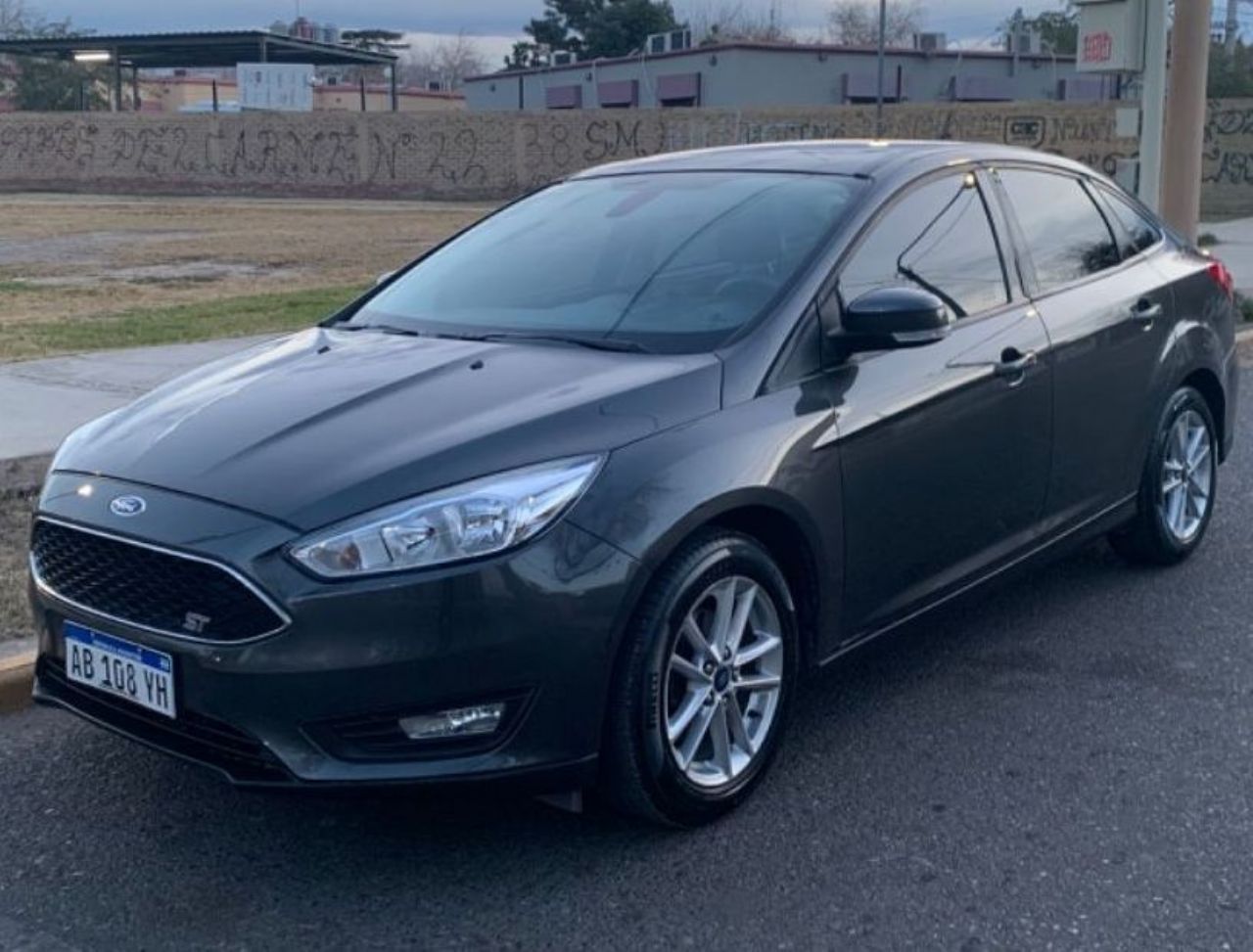 Ford Focus Usado en San Juan, deRuedas