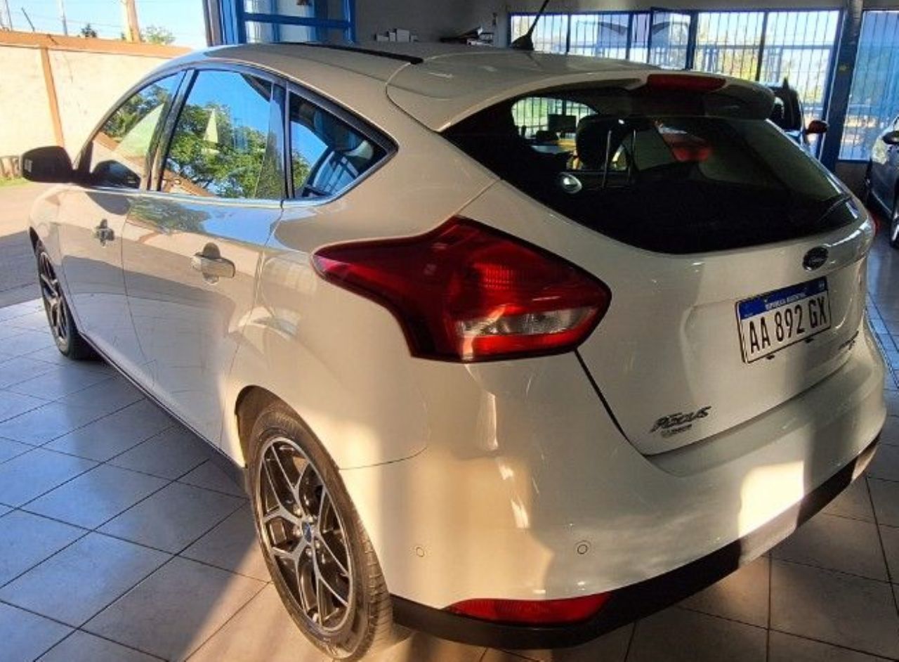 Ford Focus Usado en Mendoza, deRuedas