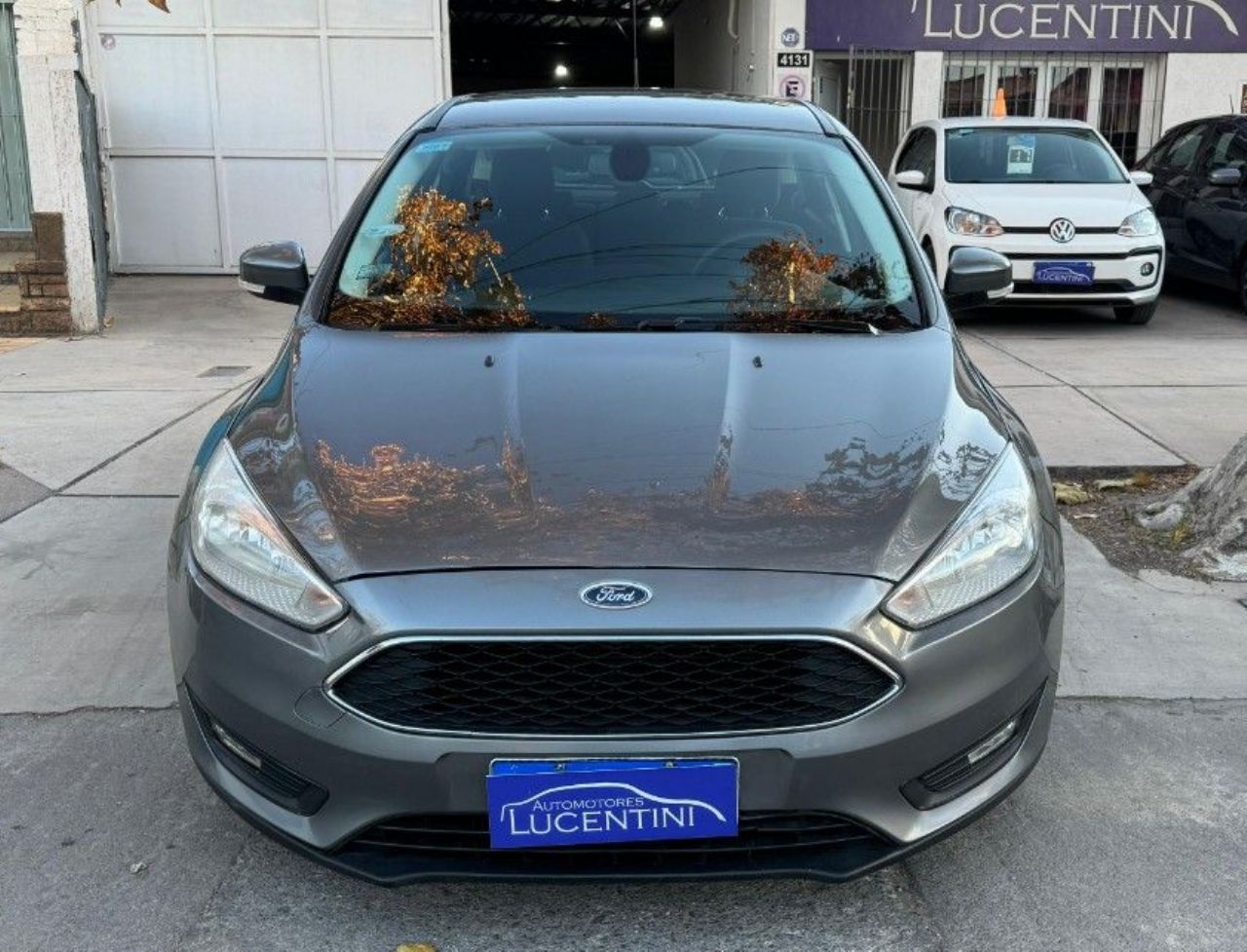 Ford Focus Usado Financiado en Mendoza, deRuedas