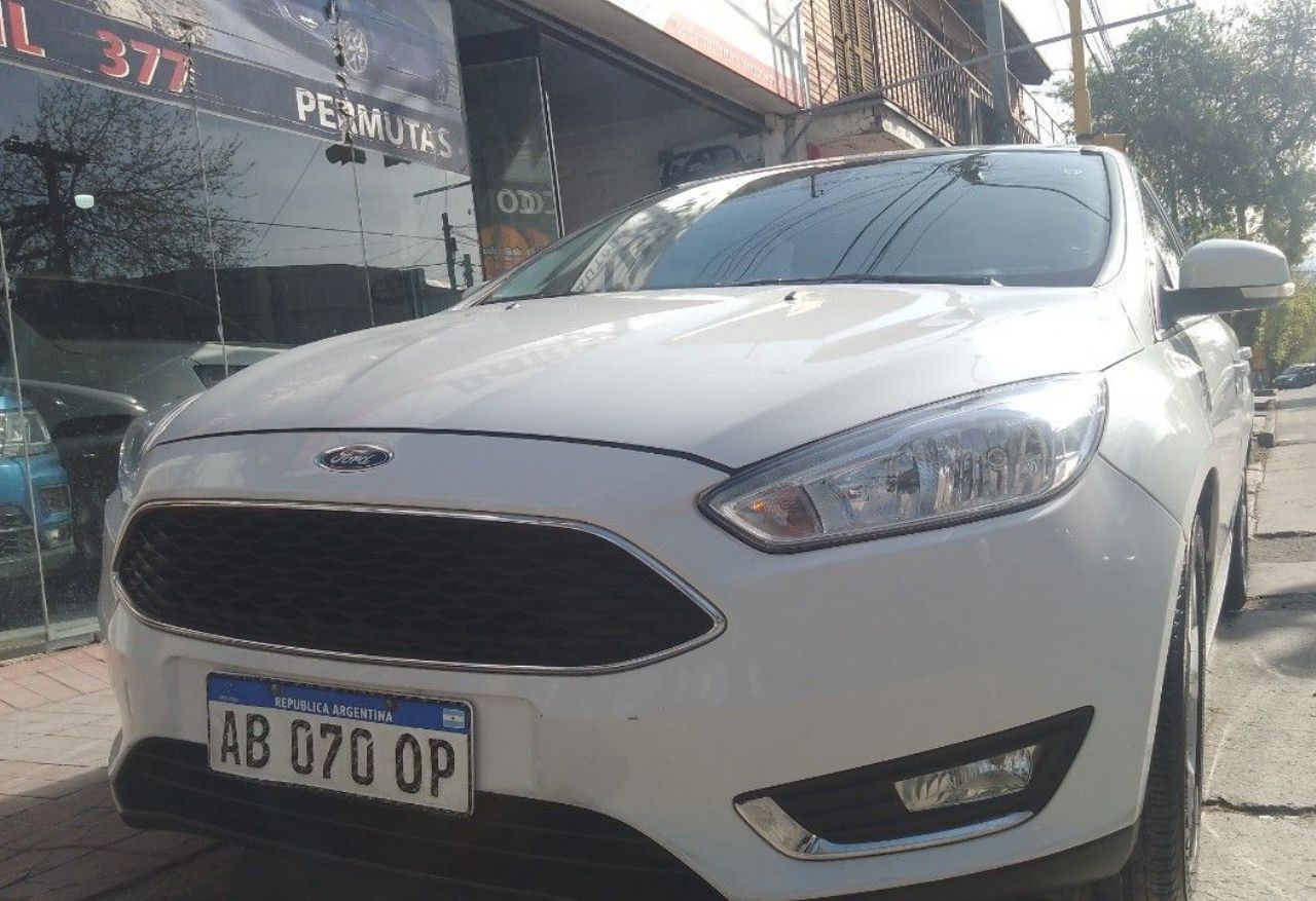 Ford Focus Usado en Mendoza, deRuedas