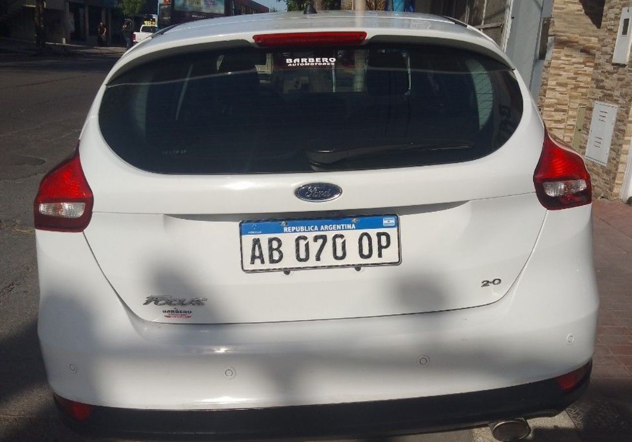 Ford Focus Usado en Mendoza, deRuedas