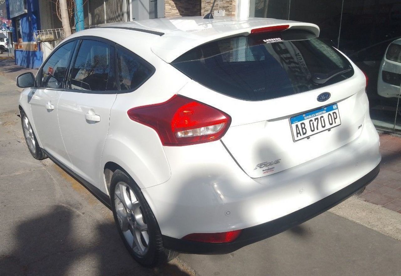 Ford Focus Usado en Mendoza, deRuedas