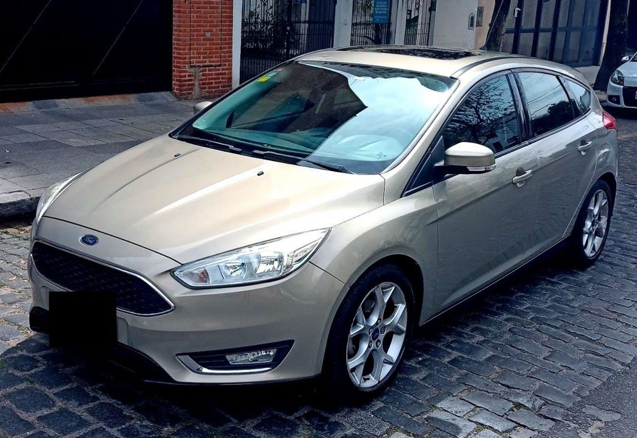Ford Focus Usado en Buenos Aires, deRuedas
