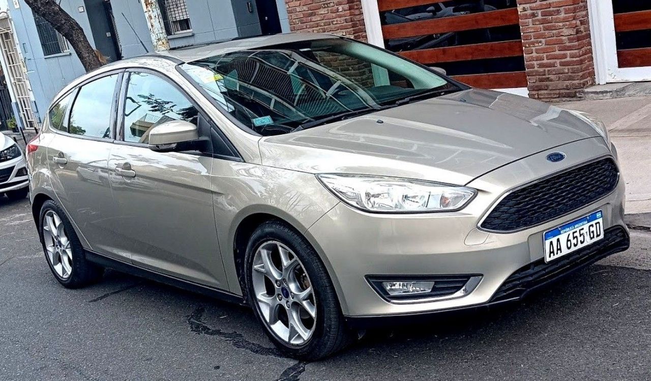 Ford Focus Usado en Buenos Aires, deRuedas