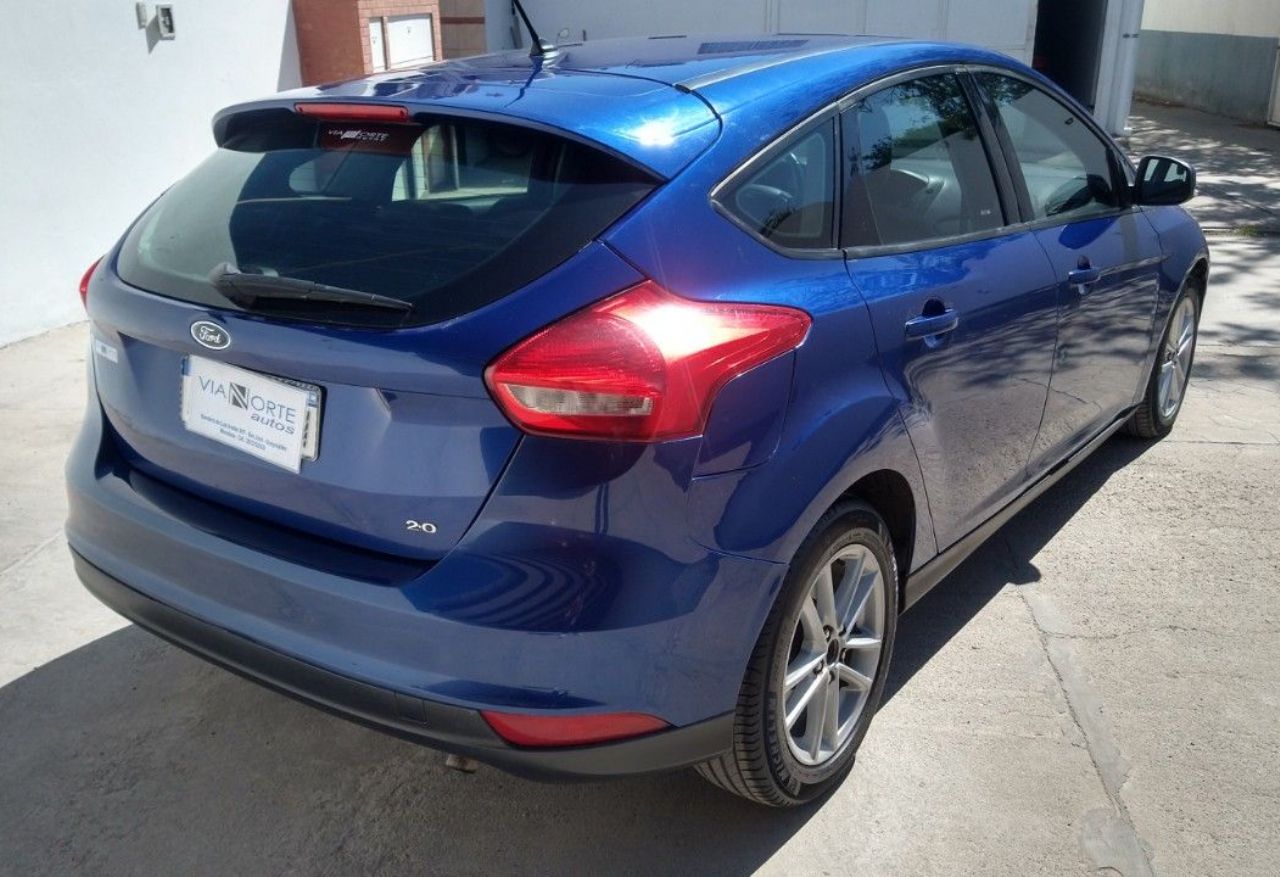 Ford Focus Usado en Mendoza, deRuedas