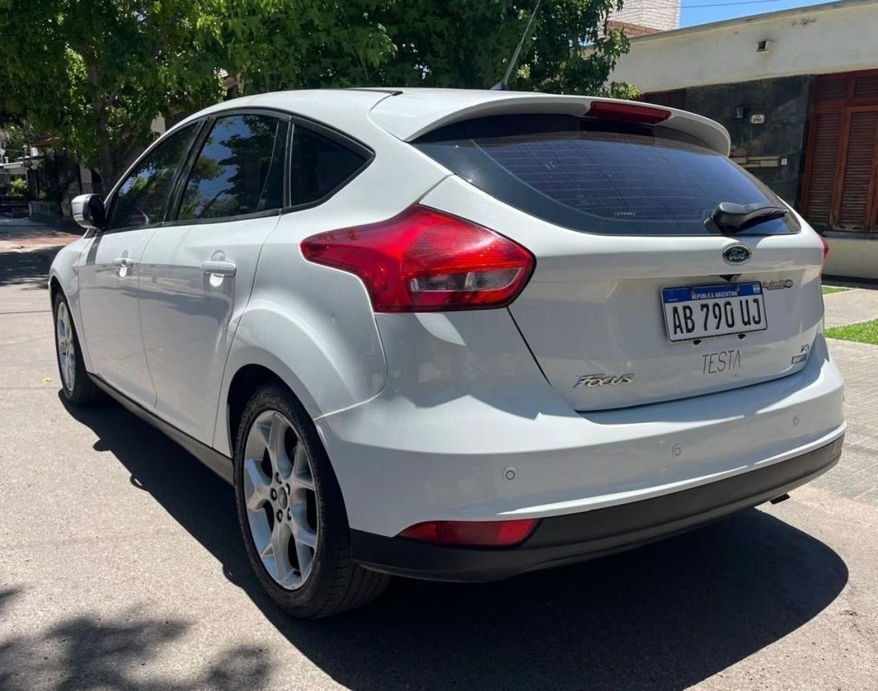 Ford Focus Usado en Mendoza, deRuedas