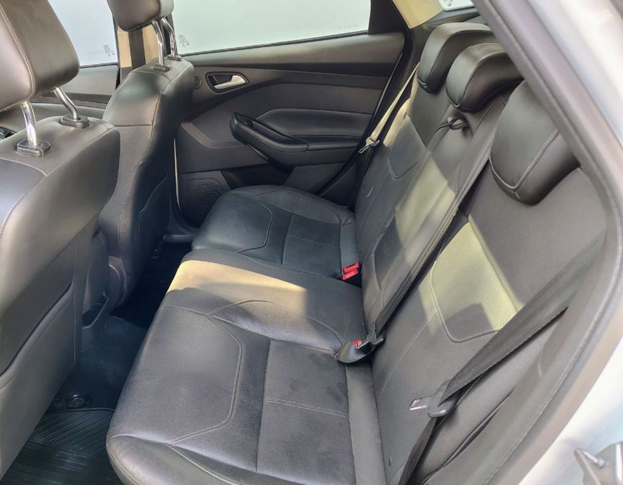 Ford Focus Usado Financiado en Mendoza, deRuedas