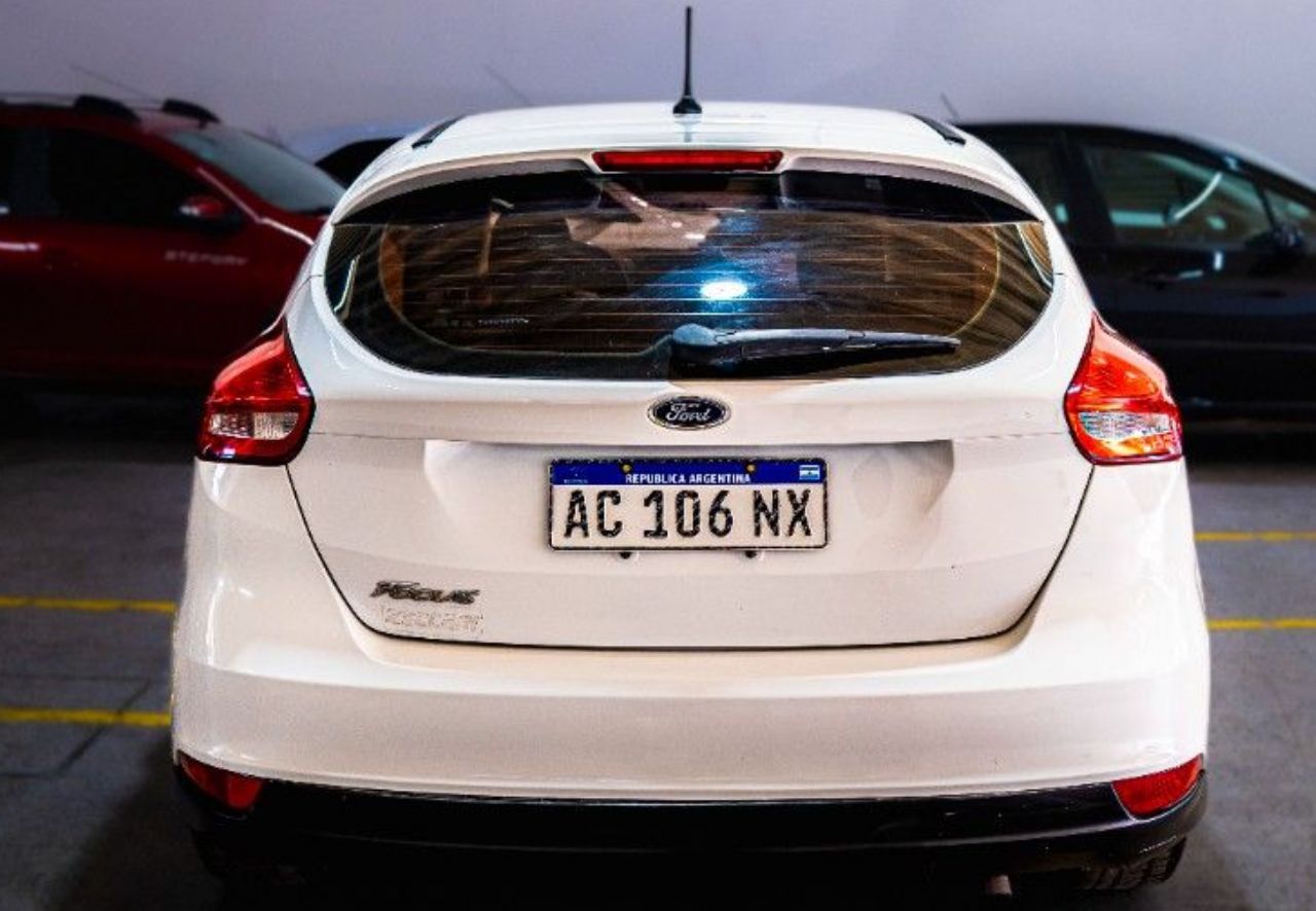 Ford Focus Usado Financiado en Córdoba, deRuedas
