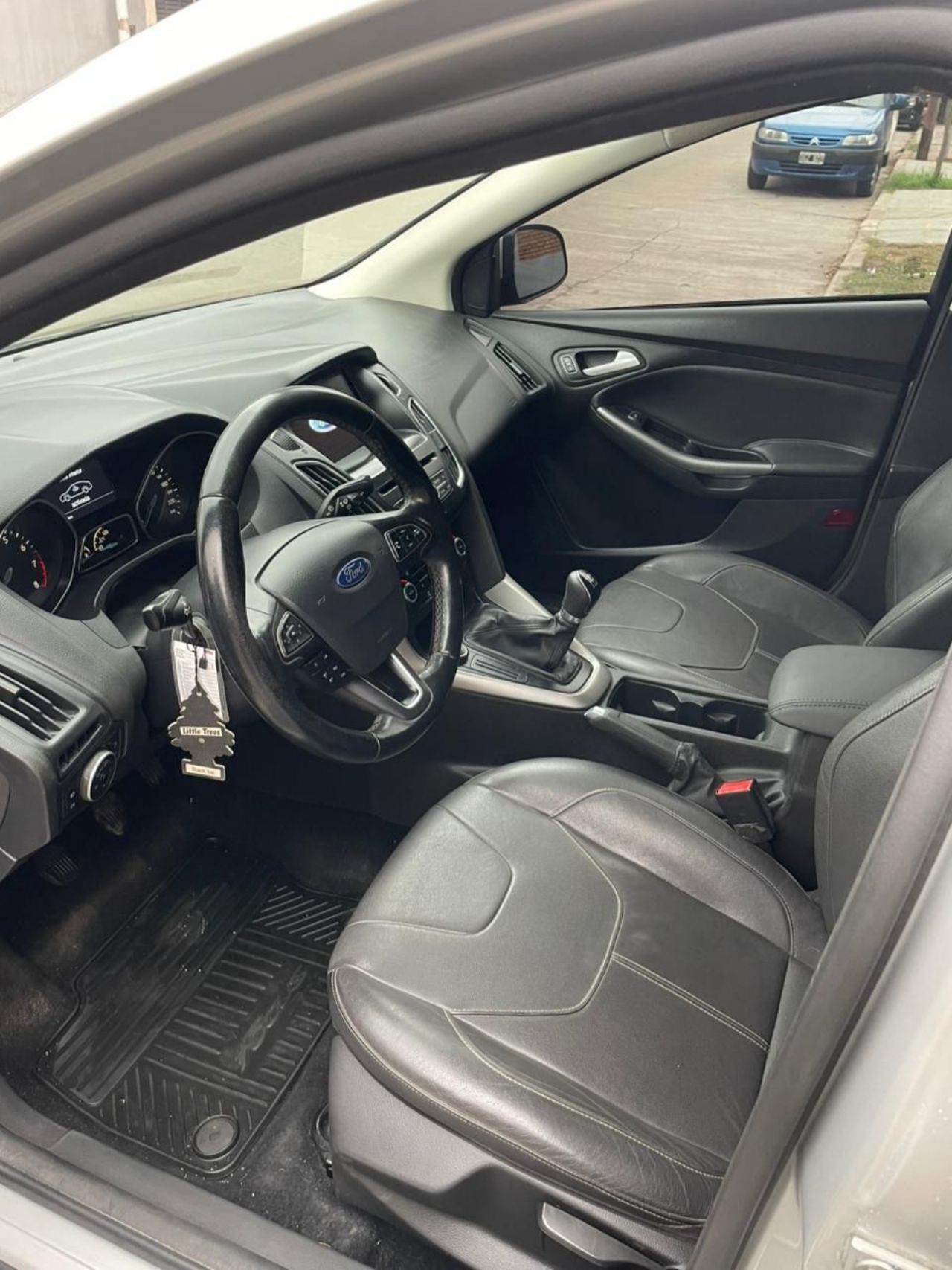 Ford Focus Usado Financiado en Córdoba, deRuedas