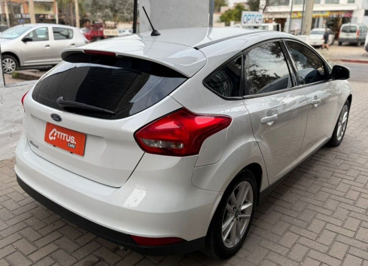 Ford Focus Usado Financiado en Córdoba, deRuedas