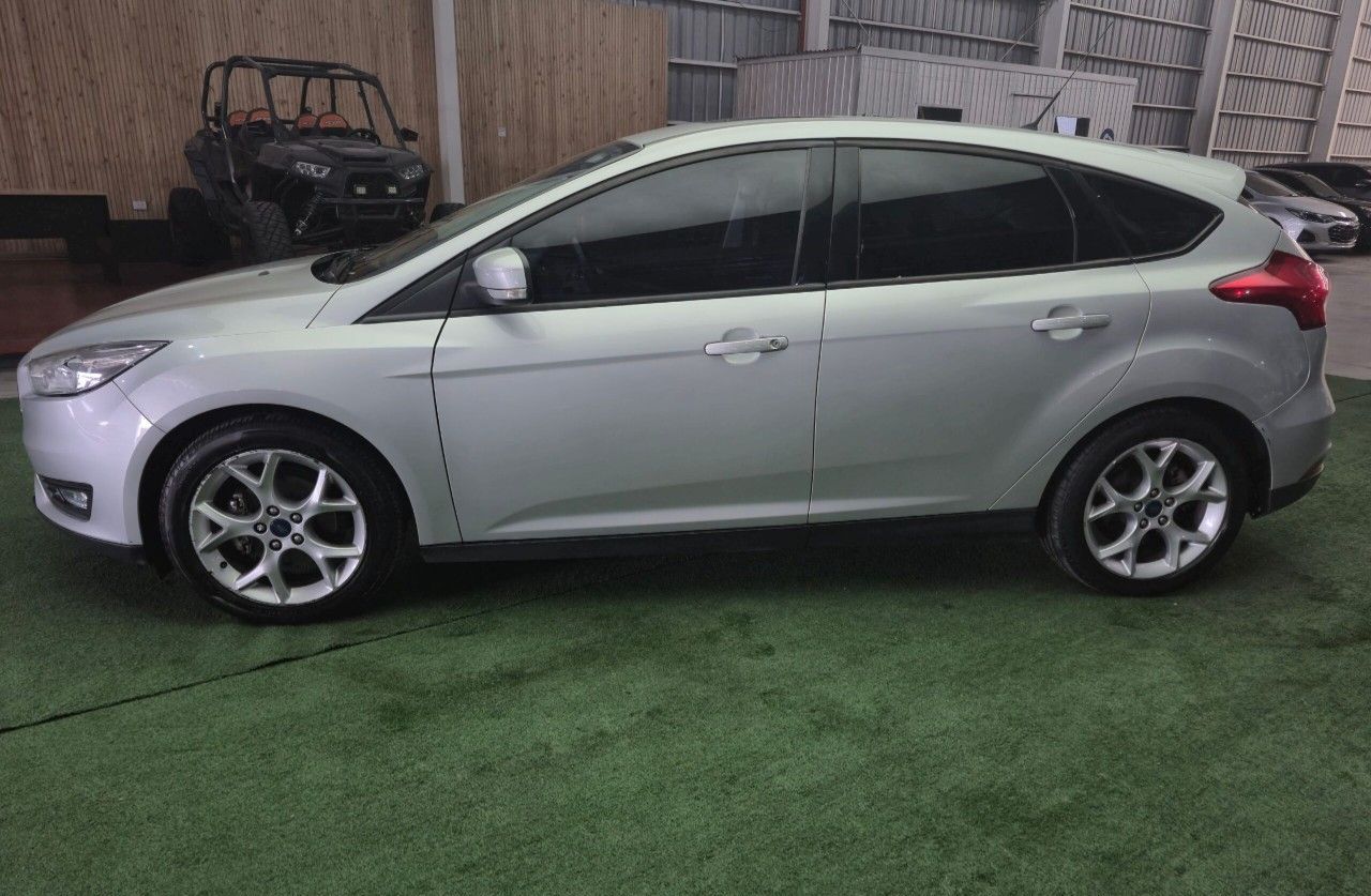 Ford Focus Usado Financiado en Córdoba, deRuedas