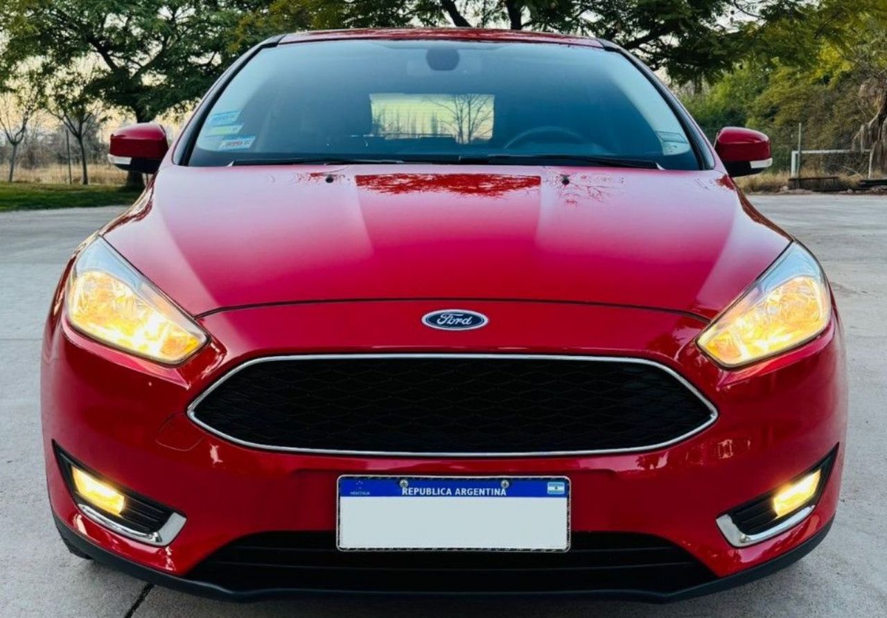 Ford Focus Usado en Mendoza, deRuedas