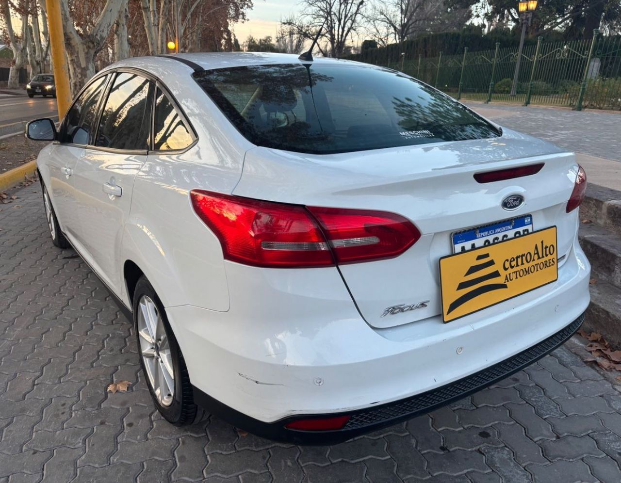 Ford Focus Usado en Mendoza, deRuedas