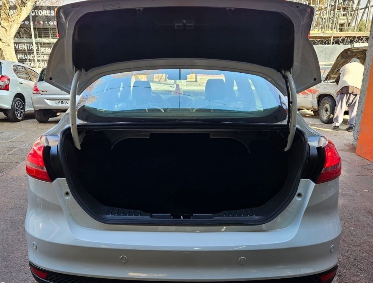 Ford Focus Usado en Mendoza, deRuedas