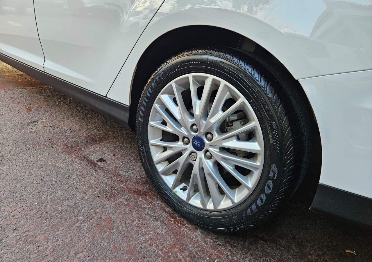 Ford Focus Usado en Mendoza, deRuedas
