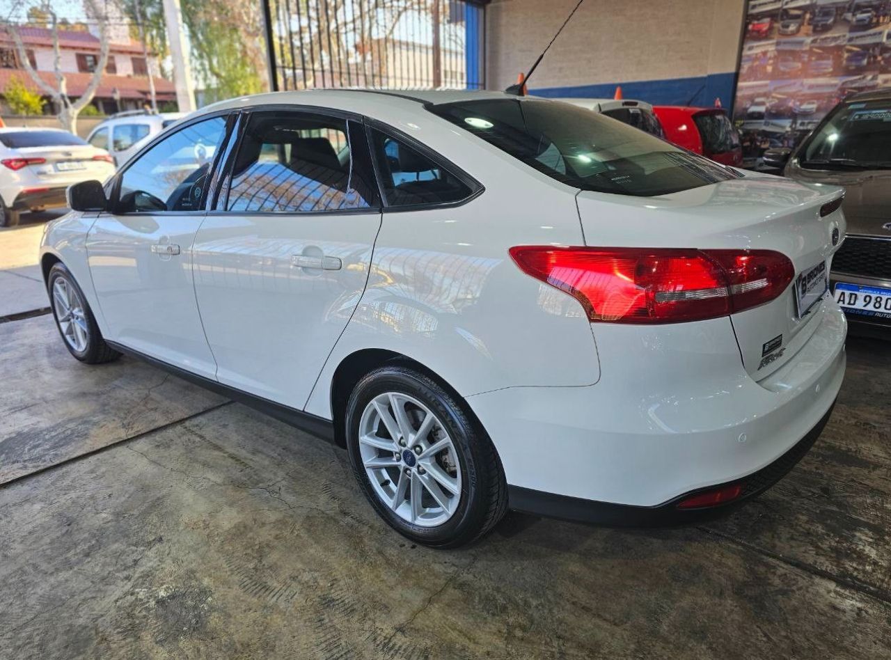 Ford Focus Usado en Mendoza, deRuedas