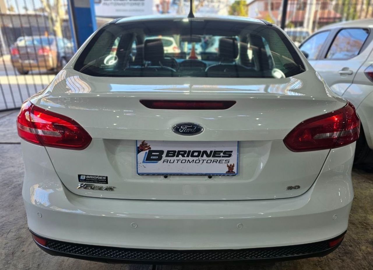 Ford Focus Usado en Mendoza, deRuedas
