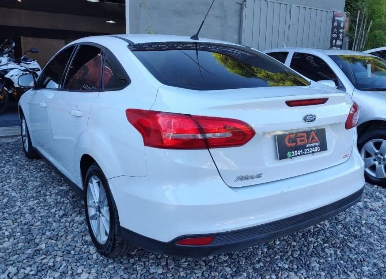 Ford Focus Usado Financiado en Córdoba, deRuedas