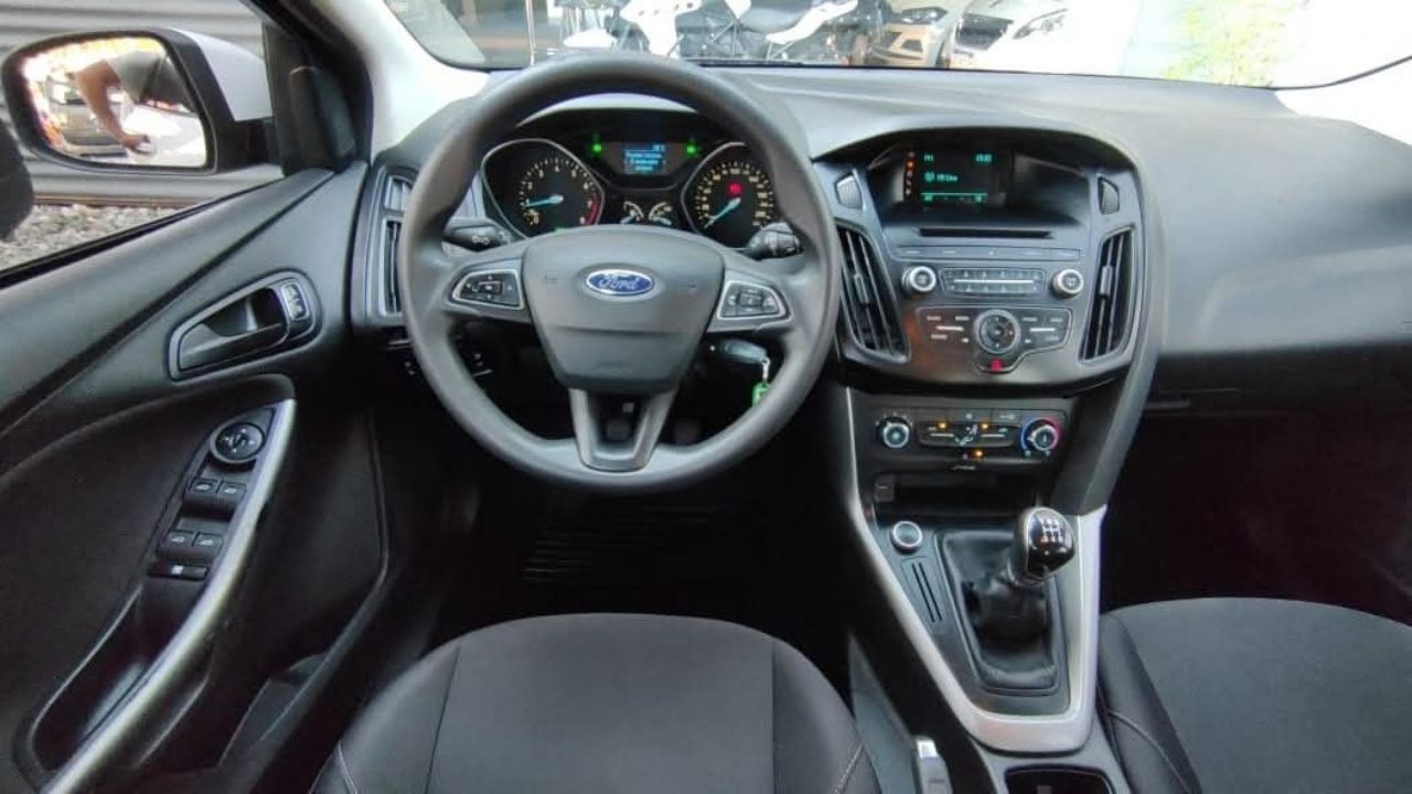 Ford Focus Usado Financiado en Córdoba, deRuedas