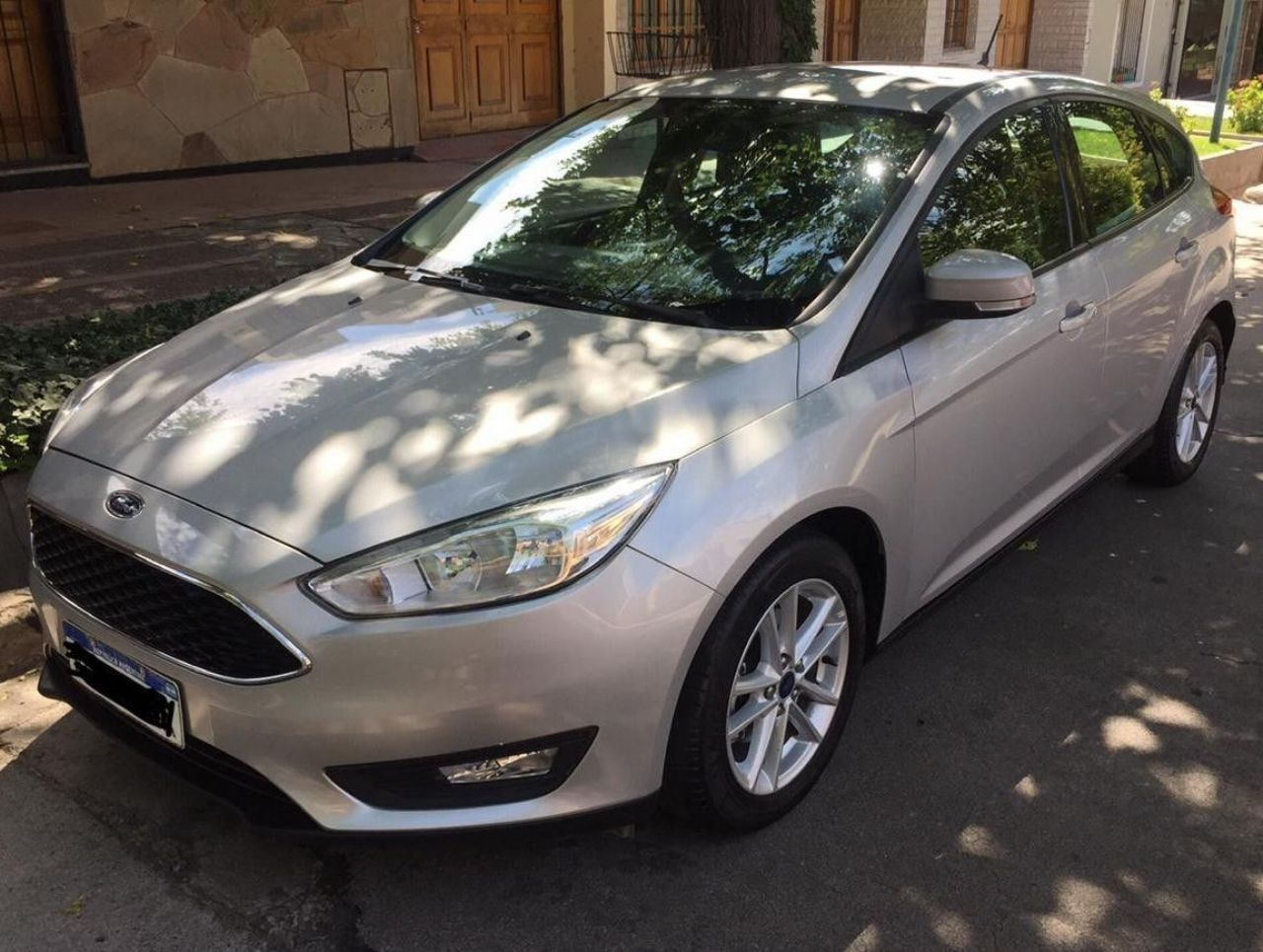 Ford Focus Usado Financiado en Mendoza, deRuedas