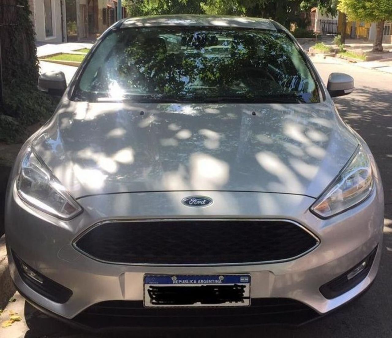 Ford Focus Usado Financiado en Mendoza, deRuedas