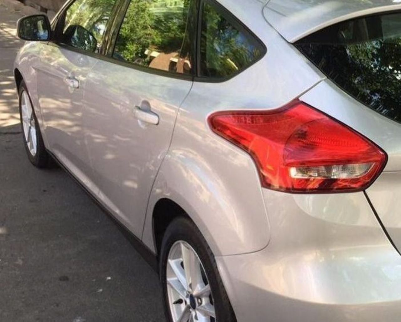 Ford Focus Usado Financiado en Mendoza, deRuedas