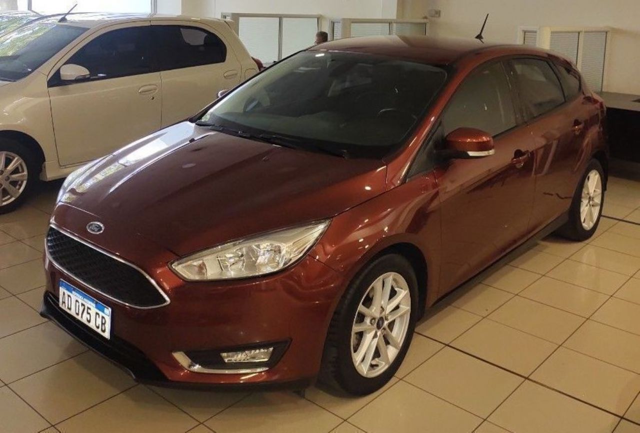Ford Focus Usado en Mendoza, deRuedas