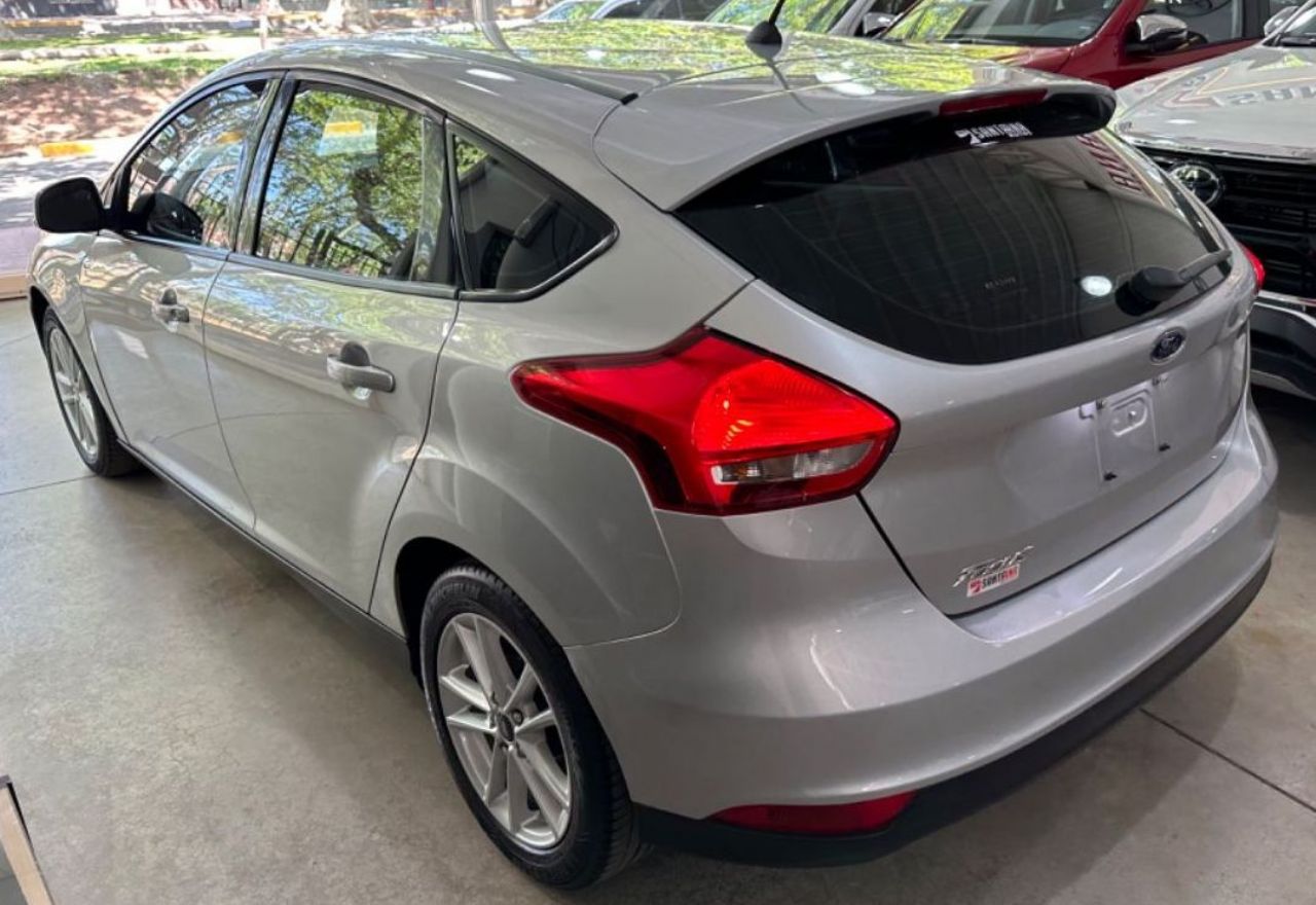 Ford Focus Usado en Mendoza, deRuedas