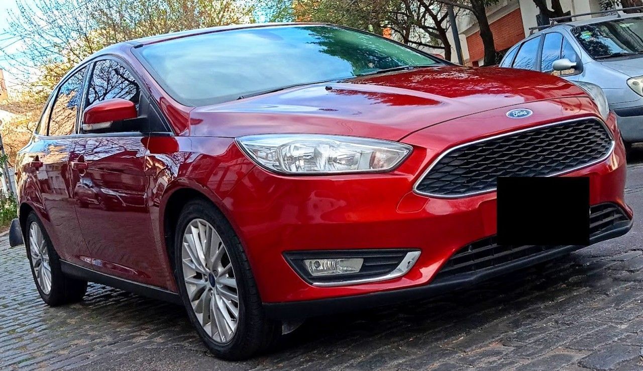 Ford Focus Usado en Buenos Aires, deRuedas