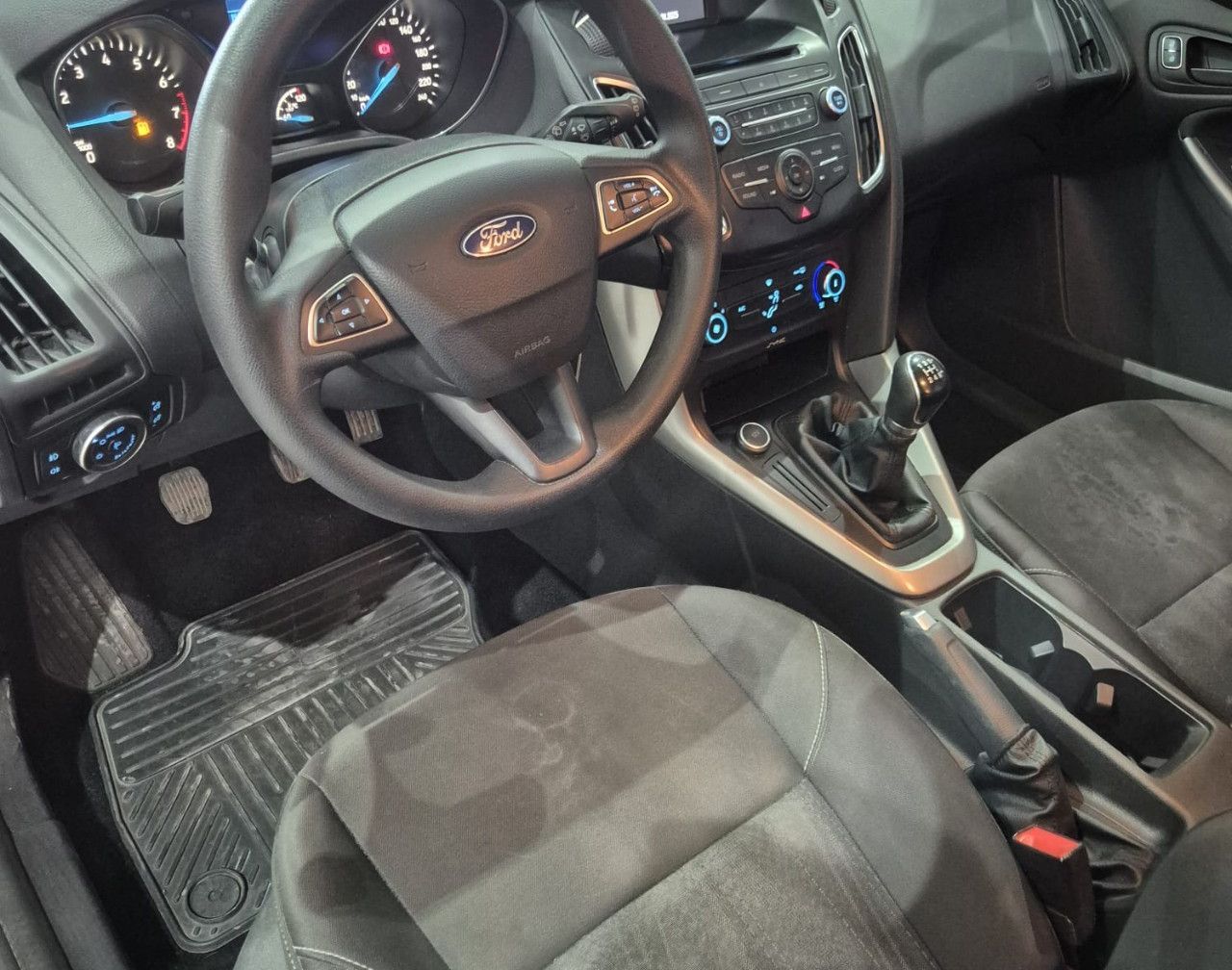 Ford Focus Usado en Mendoza, deRuedas