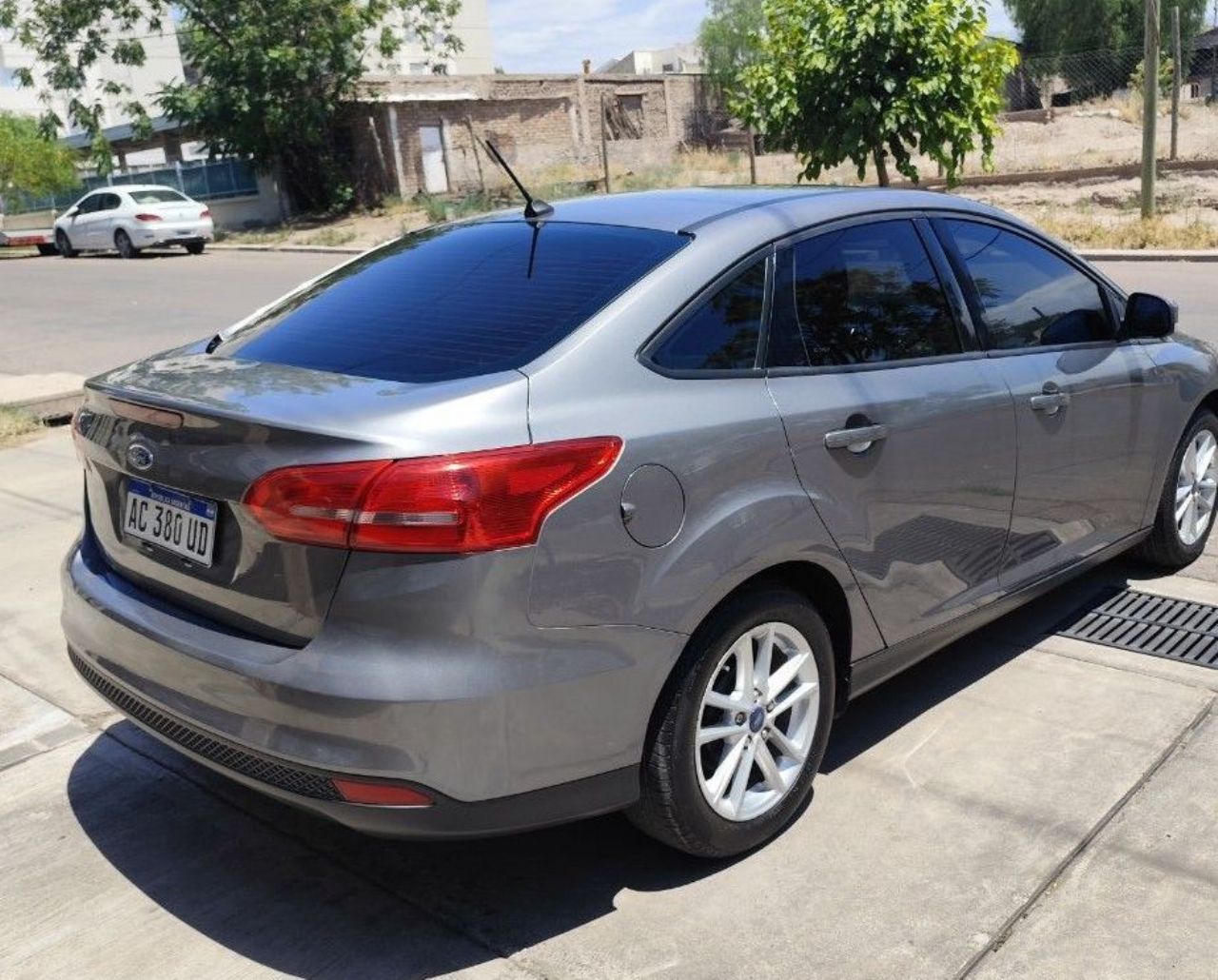 Ford Focus Usado en Mendoza, deRuedas