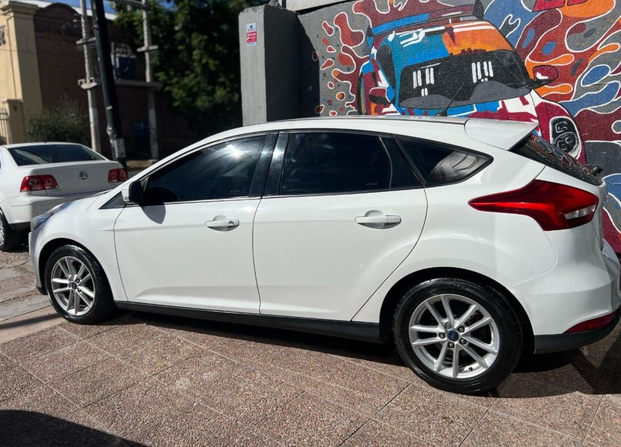 Ford Focus Usado en Mendoza, deRuedas