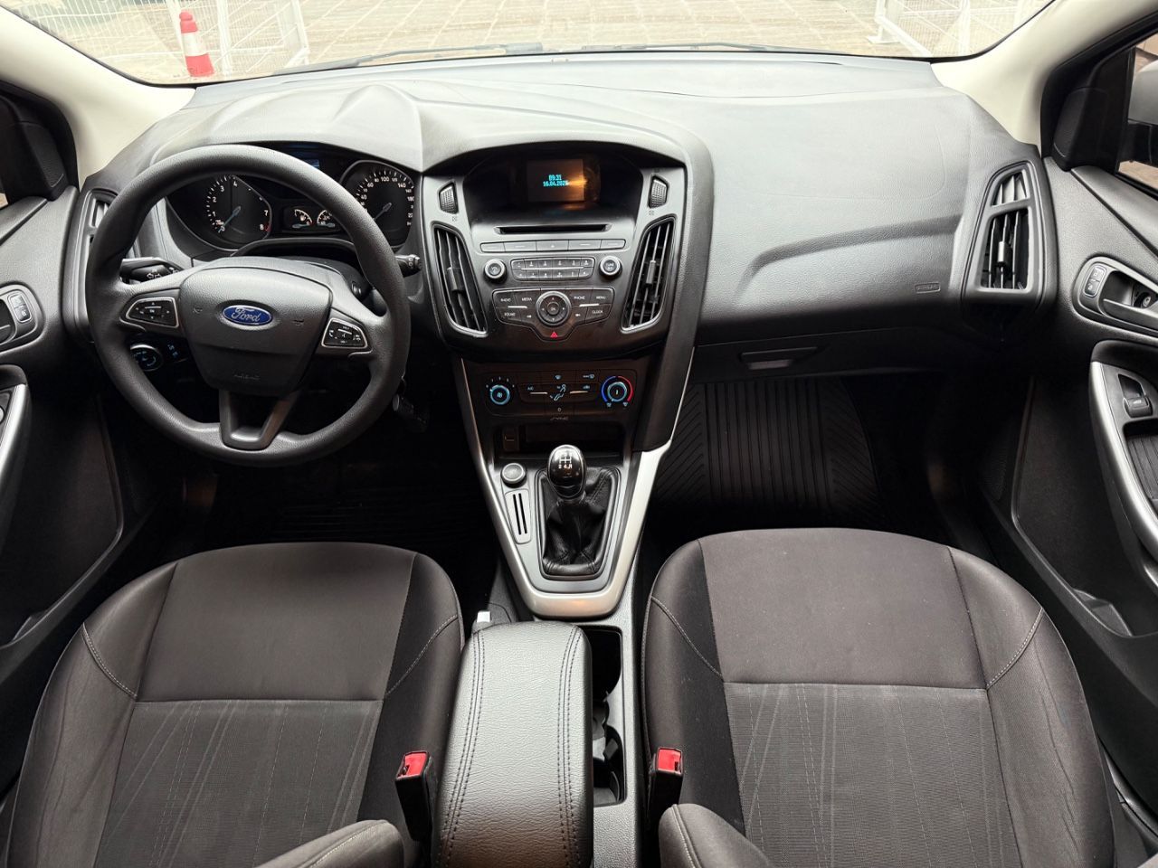 Ford Focus Usado Financiado en Mendoza, deRuedas