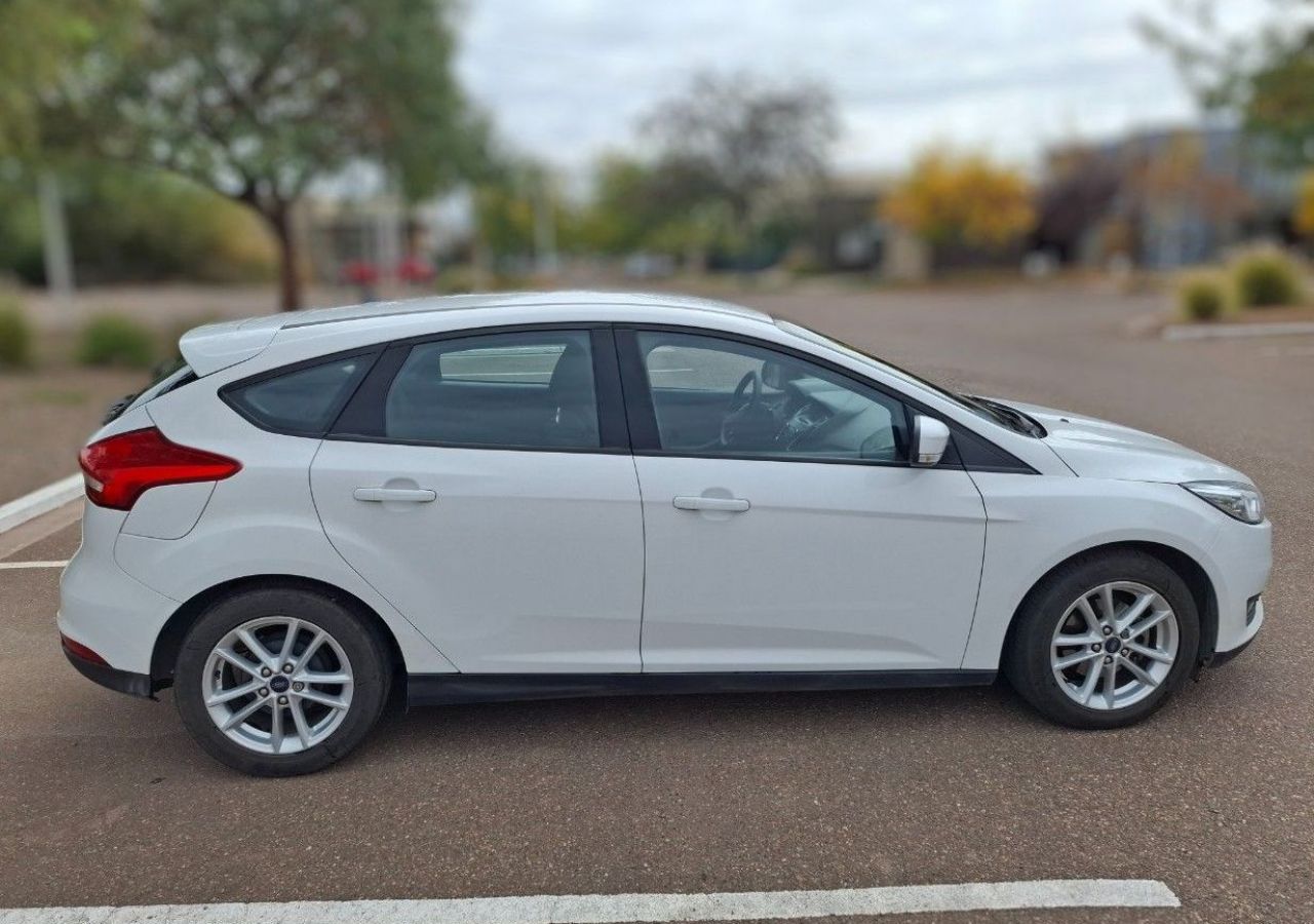 Ford Focus Usado en Mendoza, deRuedas