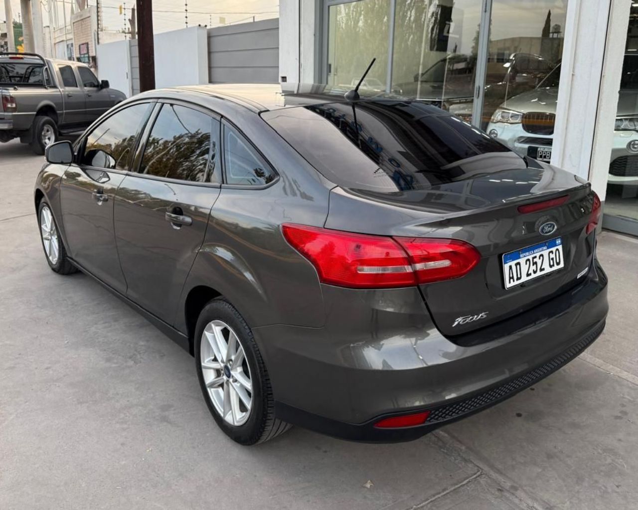 Ford Focus Usado en Mendoza, deRuedas