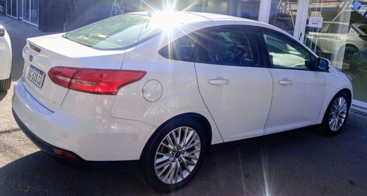 Ford Focus Usado en Mendoza, deRuedas