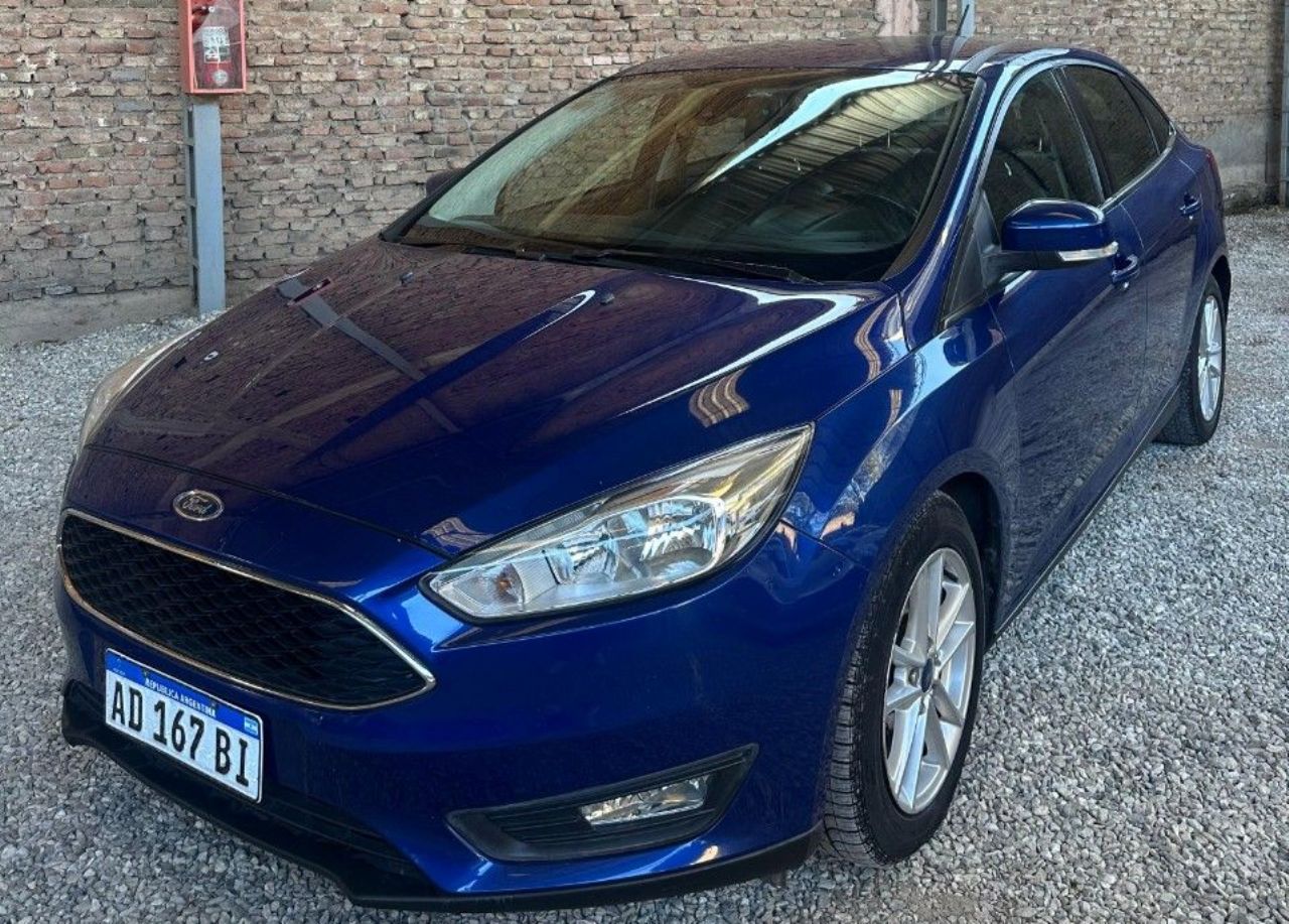 Ford Focus Usado Financiado en Córdoba, deRuedas