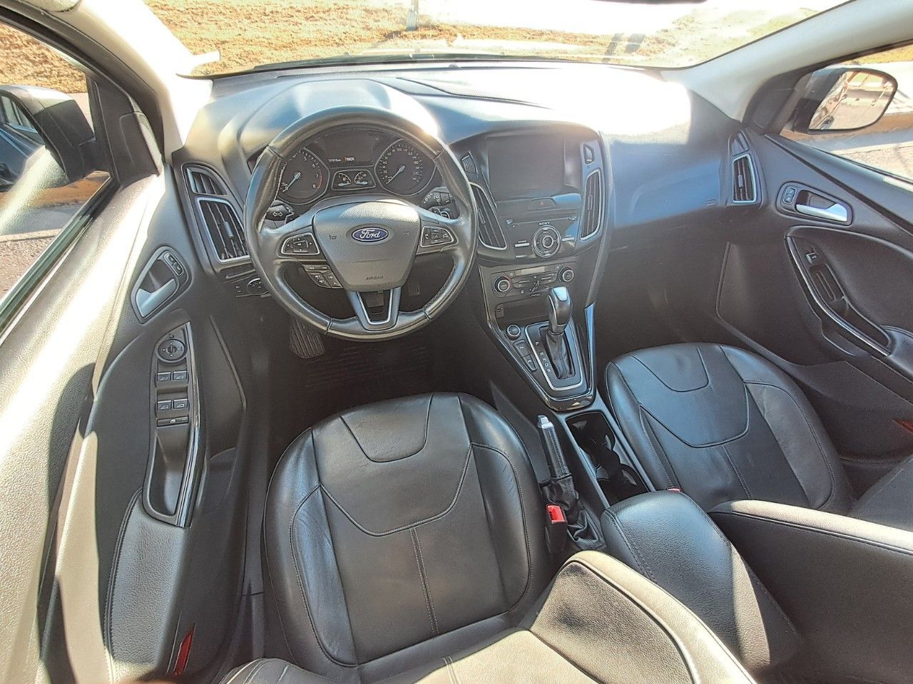 Ford Focus Usado Financiado en Mendoza, deRuedas