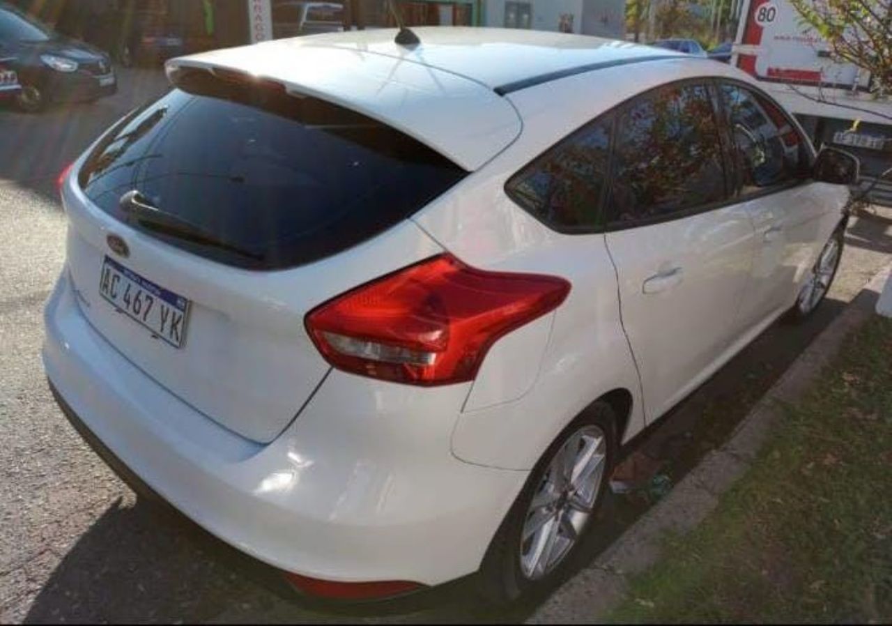 Ford Focus Usado Financiado en Córdoba, deRuedas