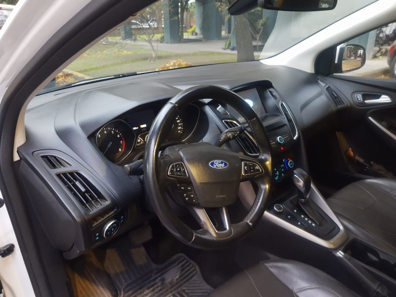 Ford Focus Usado en Tucumán, deRuedas