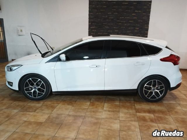 Ford Focus Usado en Mendoza, deRuedas